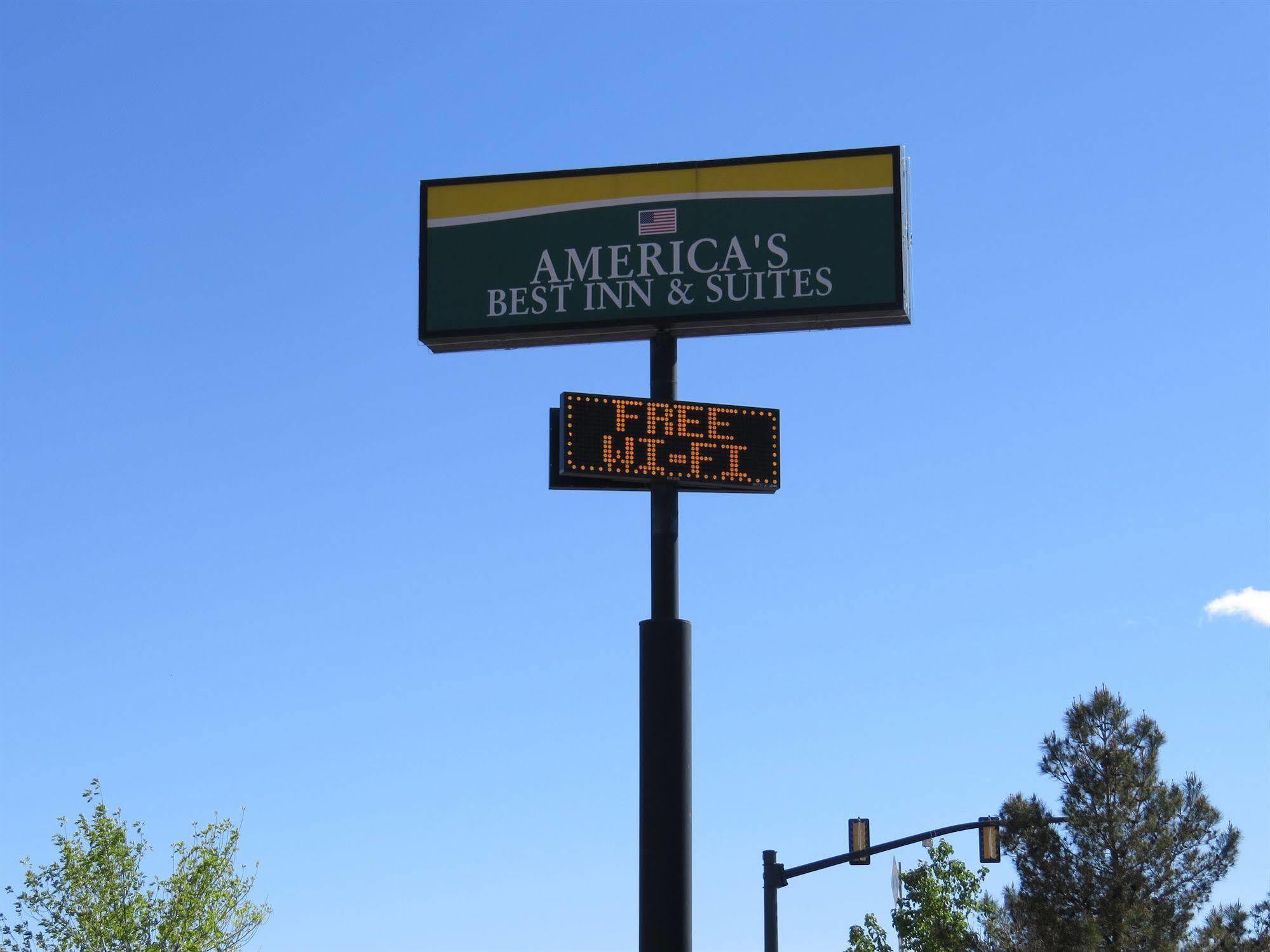 America'S Best Inn & Suites Saint George Exterior photo