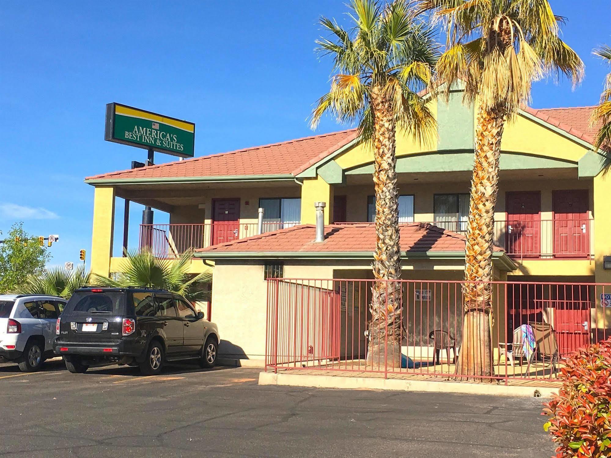 America'S Best Inn & Suites Saint George Exterior photo